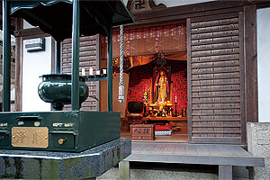 恵光寺の安産地蔵尊